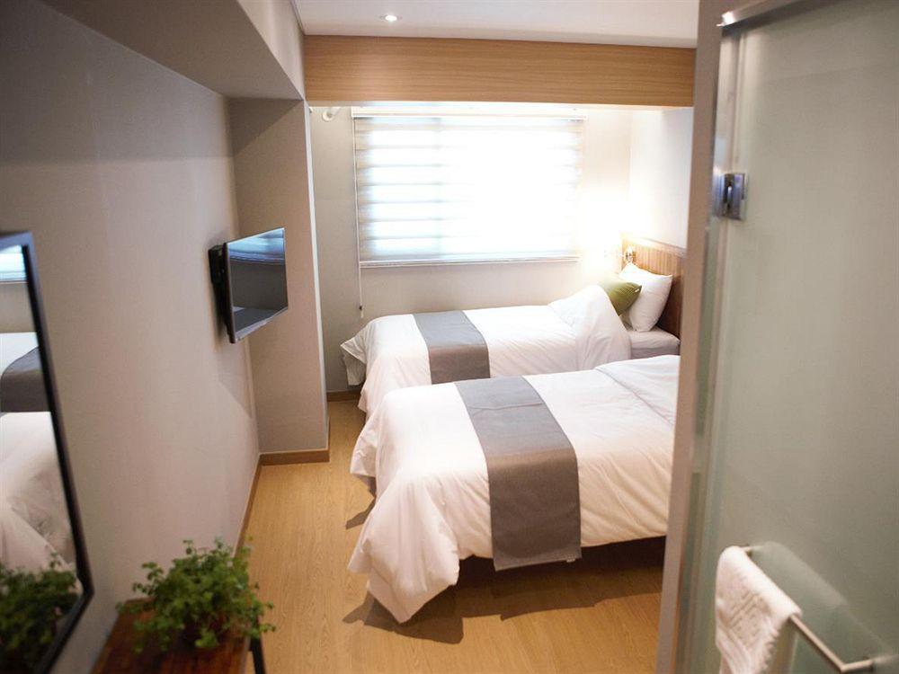 Hostel Cleo Seoul Hongdae Seul Exterior foto