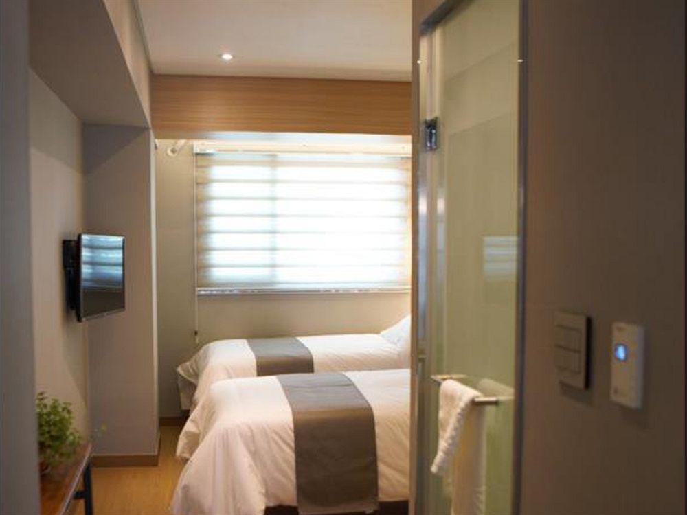 Hostel Cleo Seoul Hongdae Seul Exterior foto